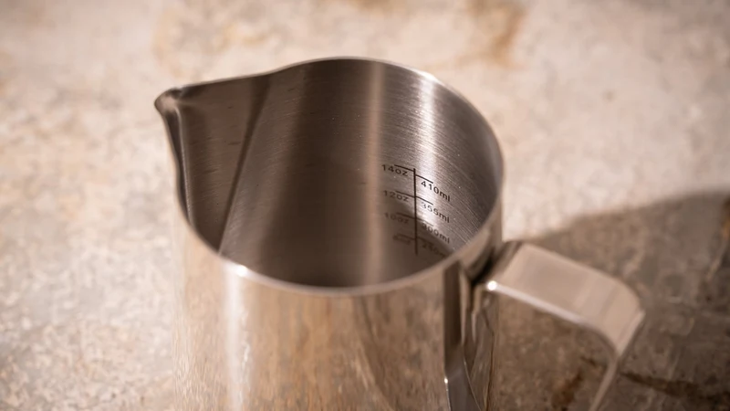 Rhino Pro Milchkanne chrome