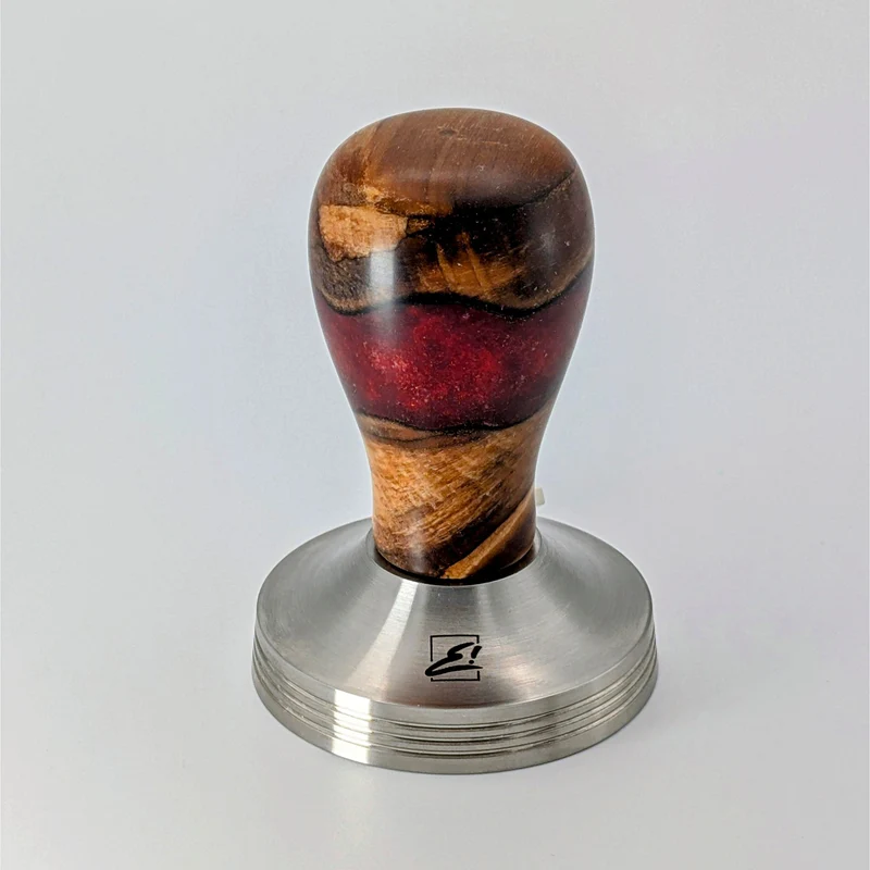 Epoxy Elegance Tamper #14 – Pappelmaser & Rubinrot