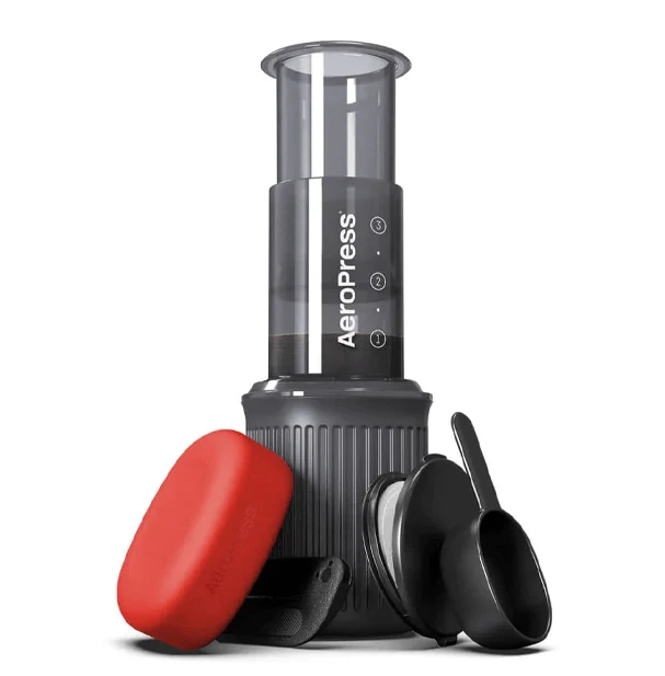 AeroPress Go Coffee Maker Kaffeebereiter | + 100 Filtern