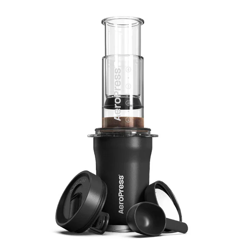 AeroPress Go Plus Travel System Kaffeebereiter mit Becher für unterwegs