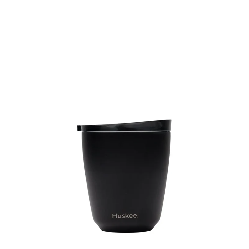 Huskee Stålbecher 235 ml – nachhaltige Kaffeetasse in Schwarz