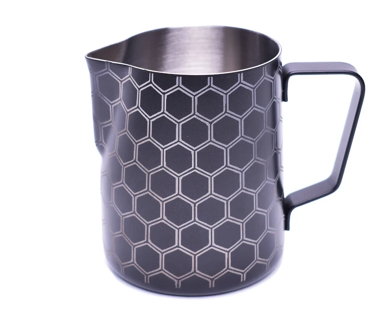 JoeFrex Milchkanne mit Pulverbeschichtung HONEYCOMB 0,35l